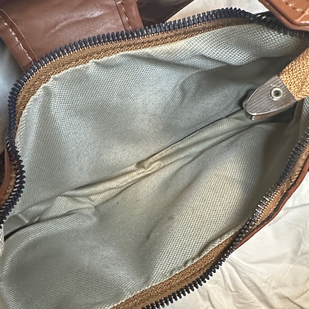 Brown Leather Shoulder Bag - Picture 8 of 9